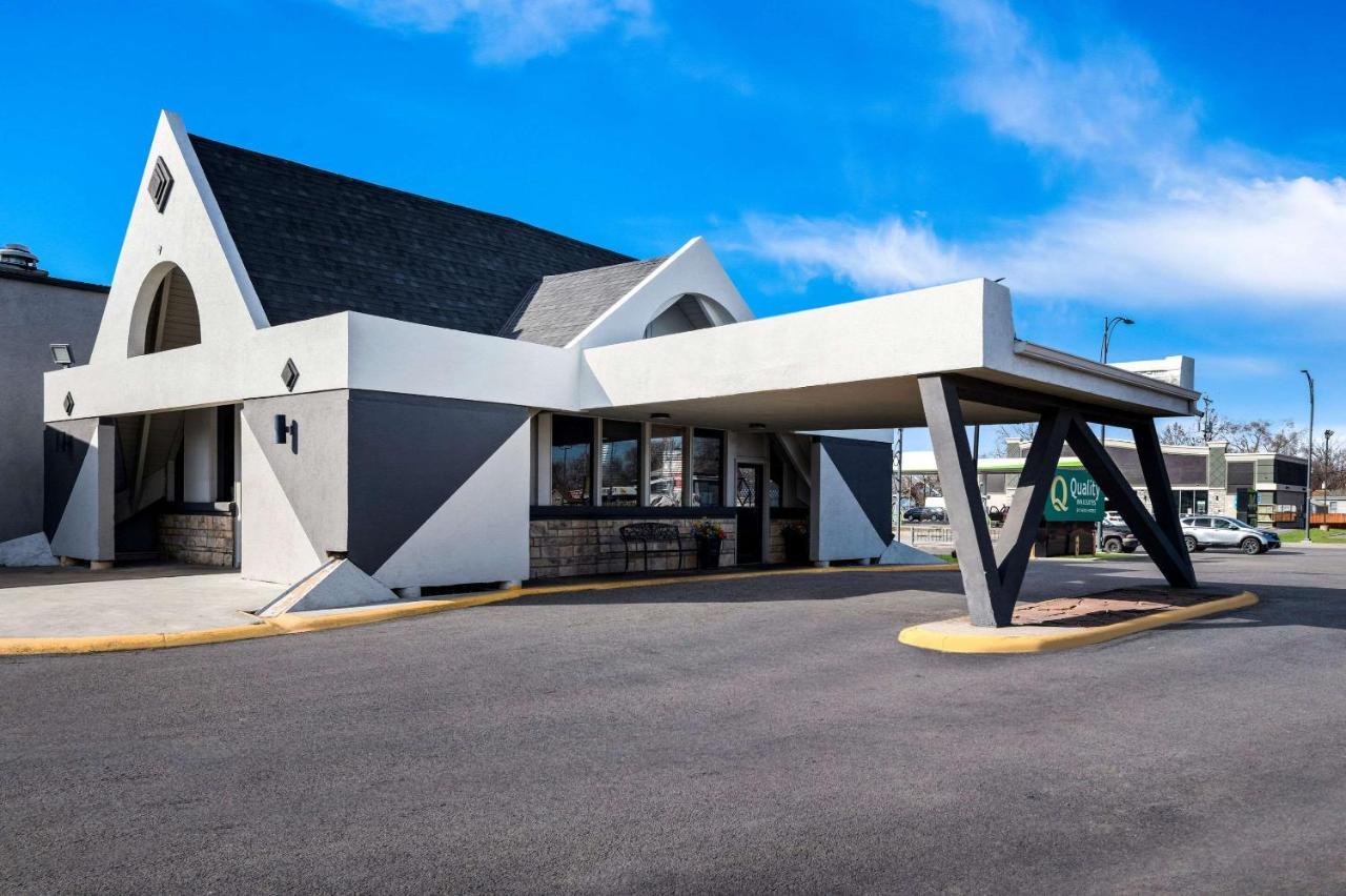 Quality Inn & Suites Near I-480 And I-29 Council Bluffs Zewnętrze zdjęcie