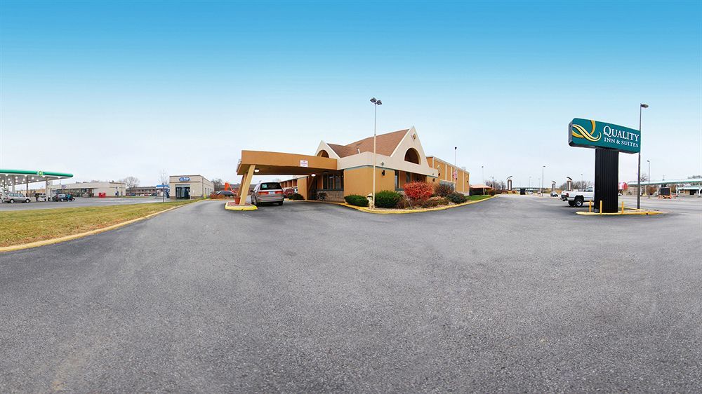 Quality Inn & Suites Near I-480 And I-29 Council Bluffs Zewnętrze zdjęcie